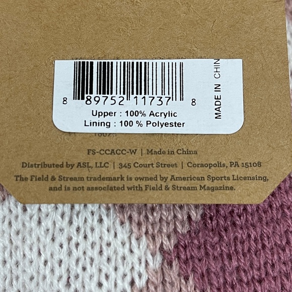 Field & Stream Cozy Cabin Pink and White Plaid Knit Beanie Hat NWT - Picture 6 of 9